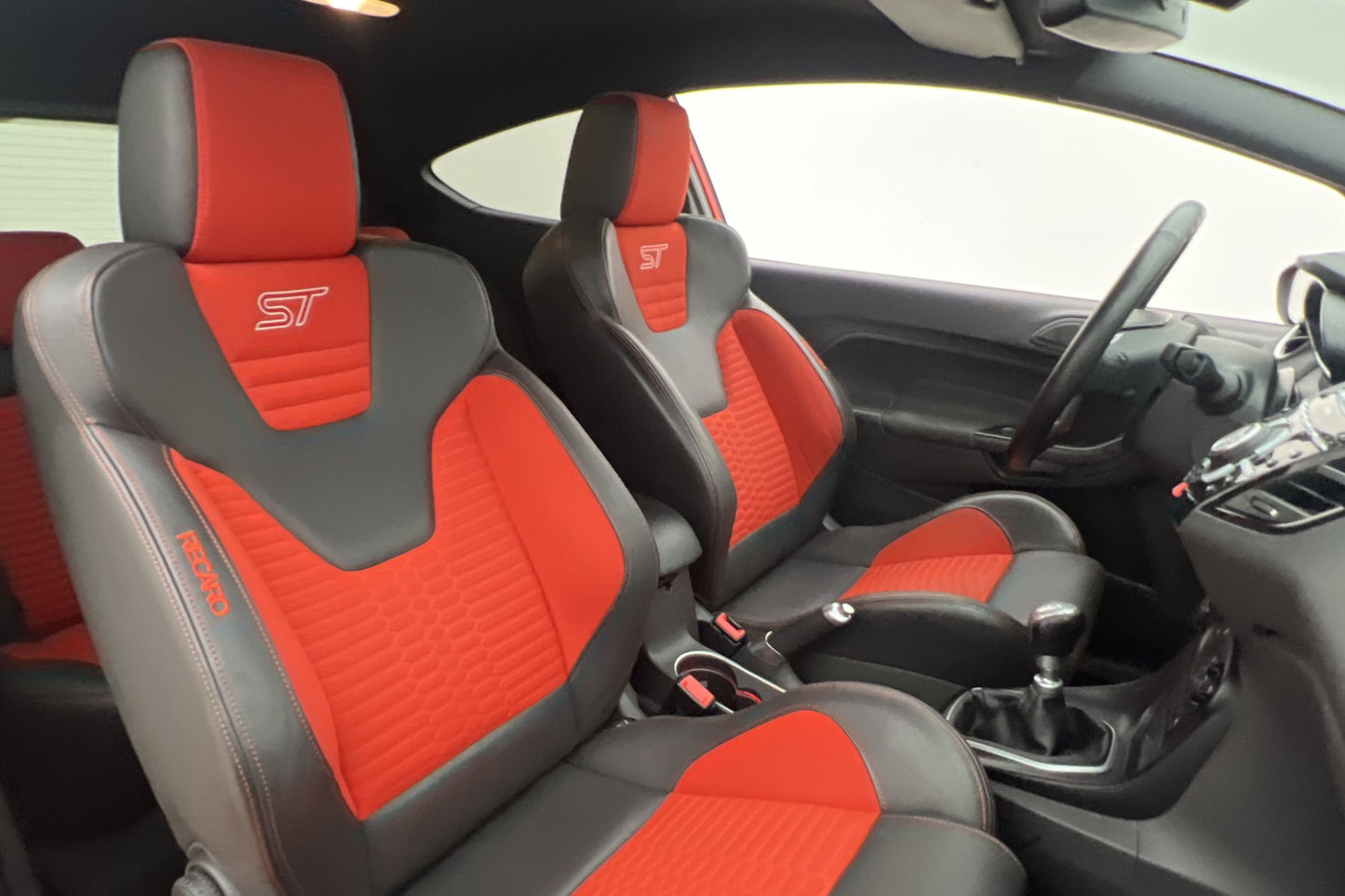 Ford Fiesta ST 182hk ST-2 Recaro En-Brukare