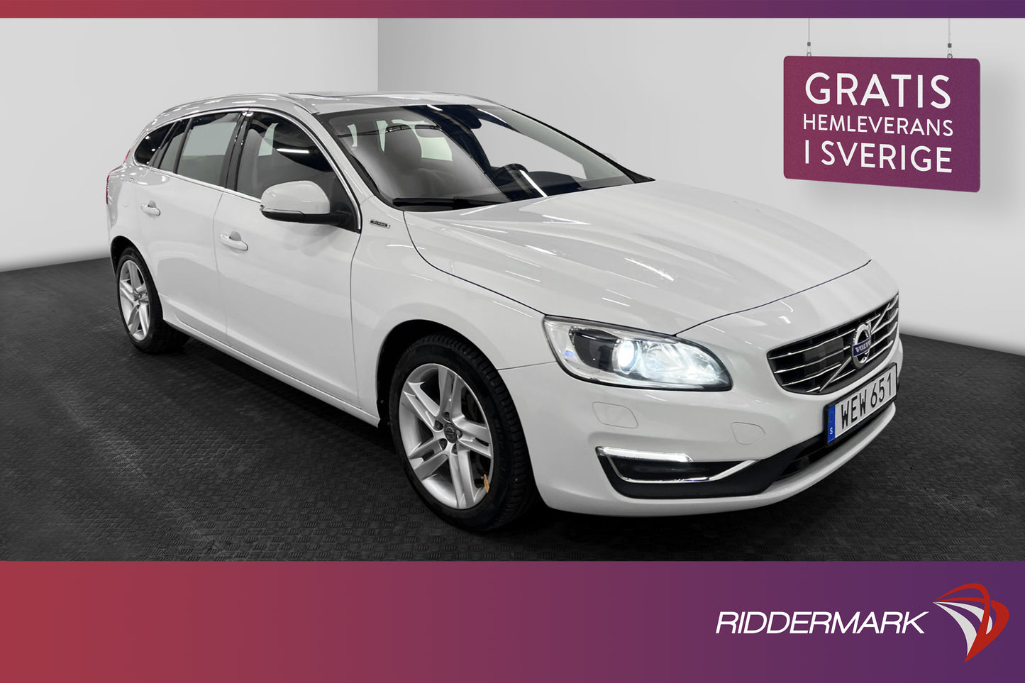 Volvo V60 D5 Plug-in AWD 231hk Summum T-Lucka Kamera VOC