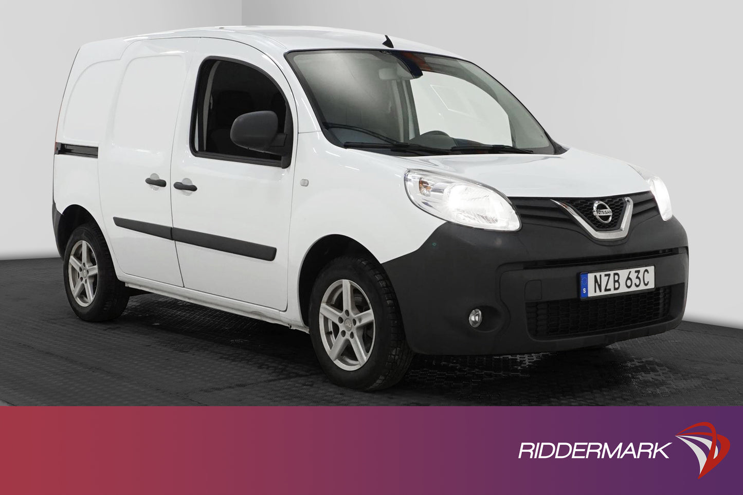 Nissan NV250 1.5dCi 95hk Dragkrok B-Kamera 1-Ägare Moms