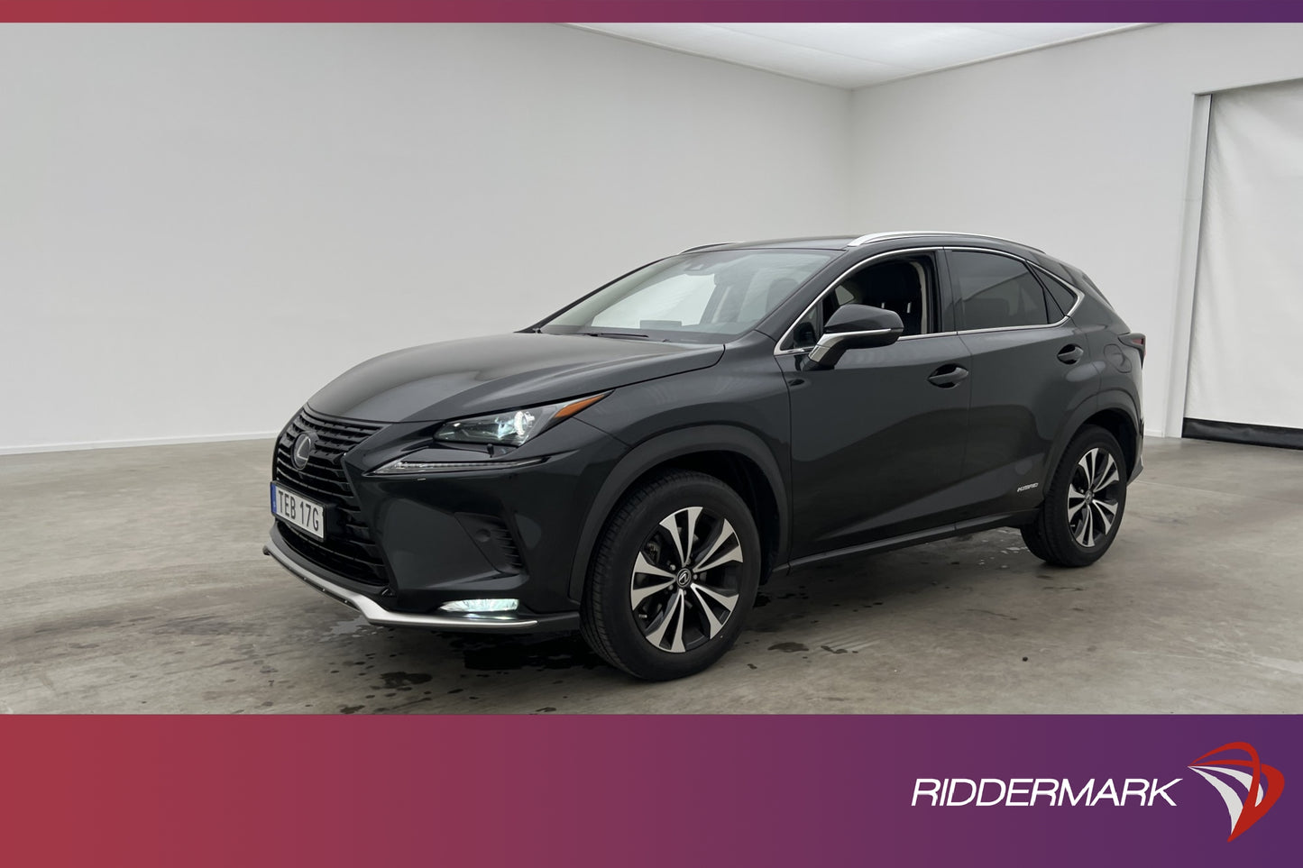 Lexus NX 300h AWD 197hk Kyushu Edt Kamera Navi Skinn MOMS