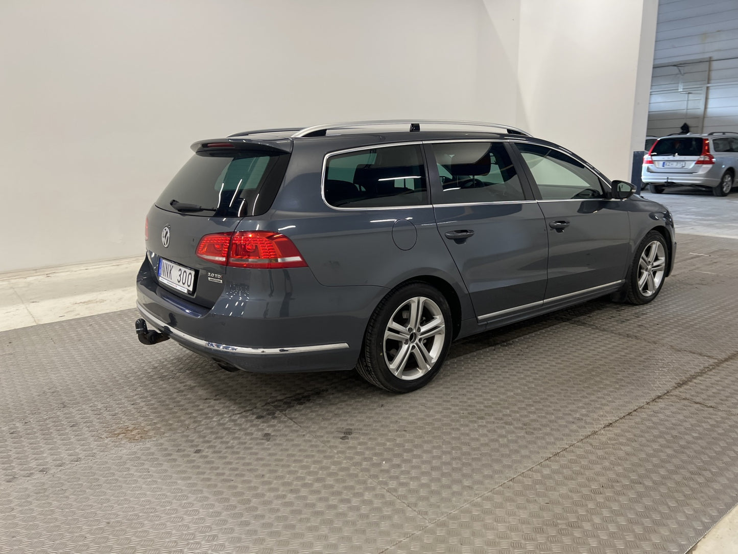 Volkswagen Passat 4M 177hk R-Line Bkamera Skinn Drag