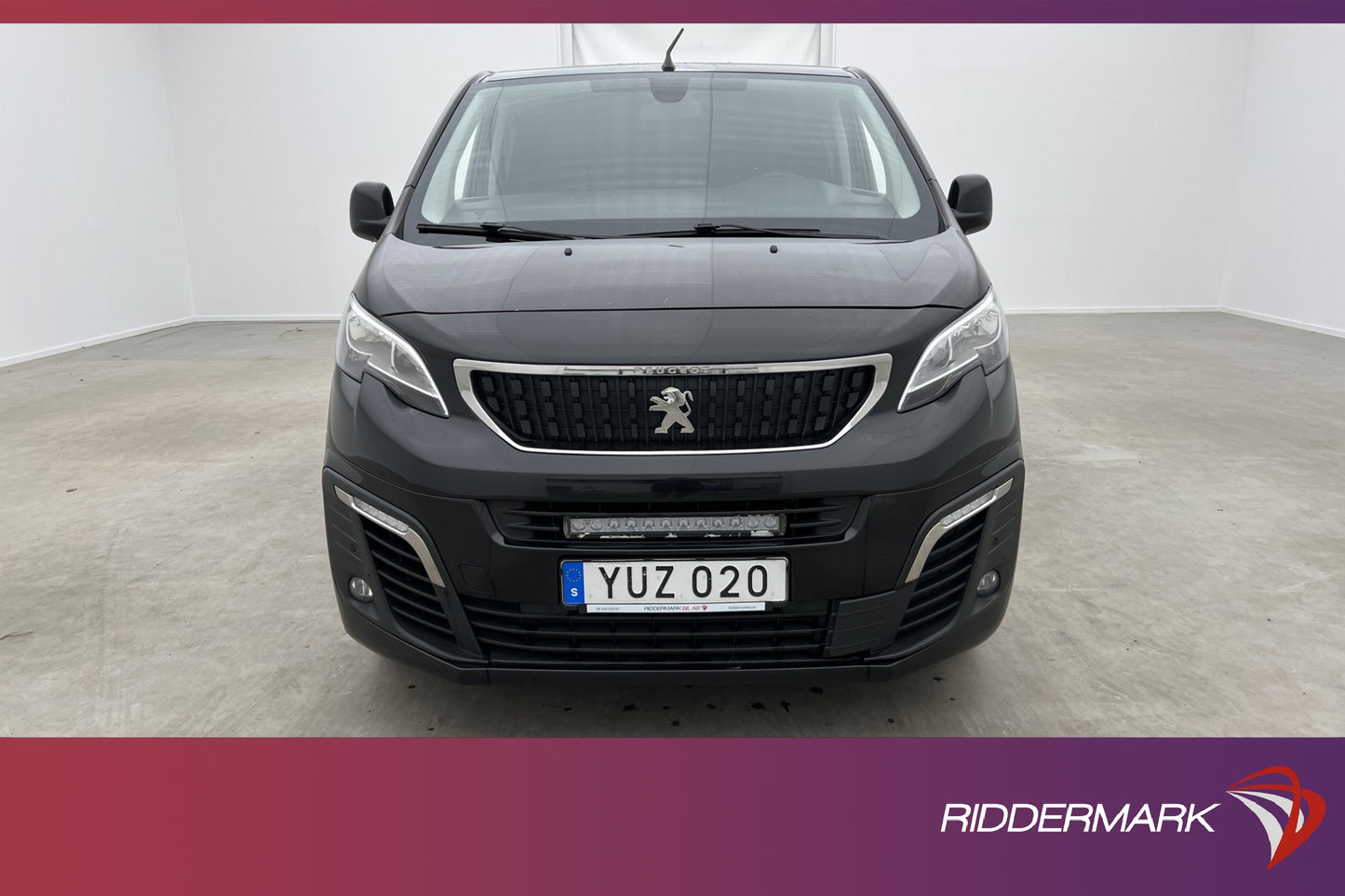 Peugeot Expert CrewVan L3 Värm Drag CARPLAY B-Kamera 5-Sits