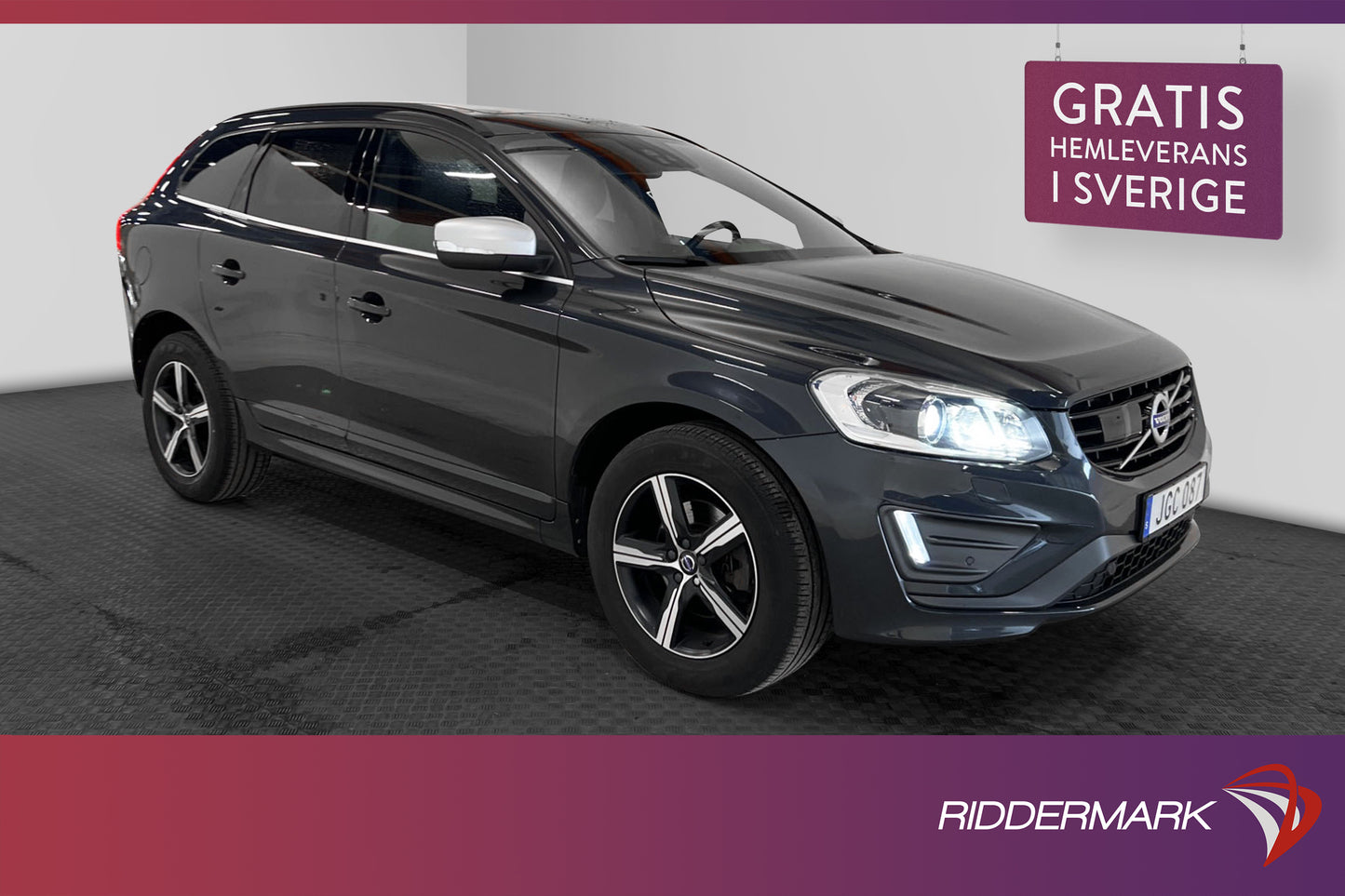 Volvo XC60 D4 AWD 190hk R-Design Pano VOC Kamera BLIS Drag