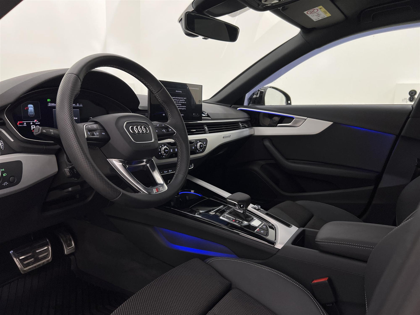 Audi A4 40 TDI Quattro S-Line Cockpit Värmare Kamera Drag