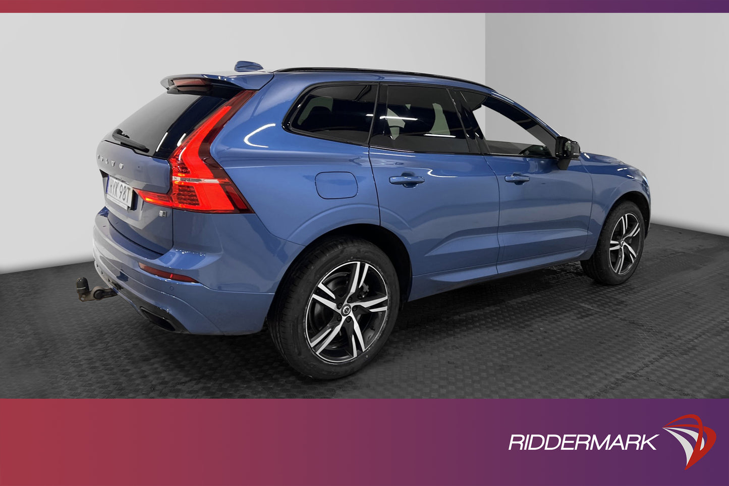 Volvo XC60 B4 AWD 197hk R-Design VOC Teknik Värm 360° Drag