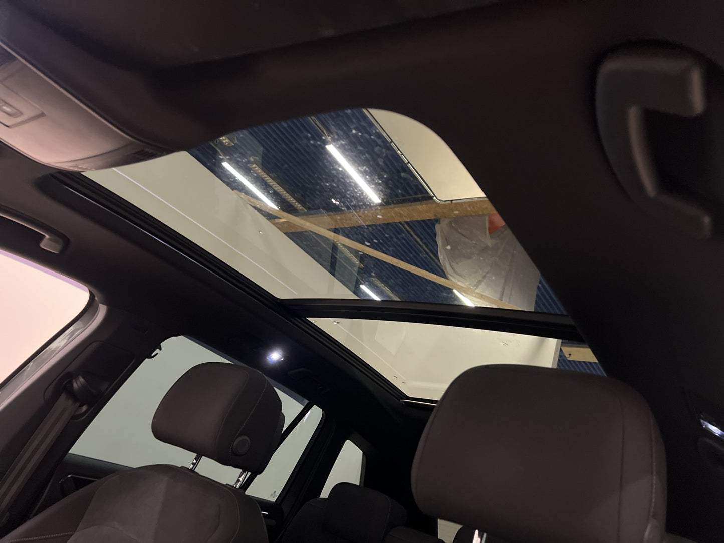 Volkswagen Tiguan 4M GTS 240hk R-Line Cockpit Pano Värmare