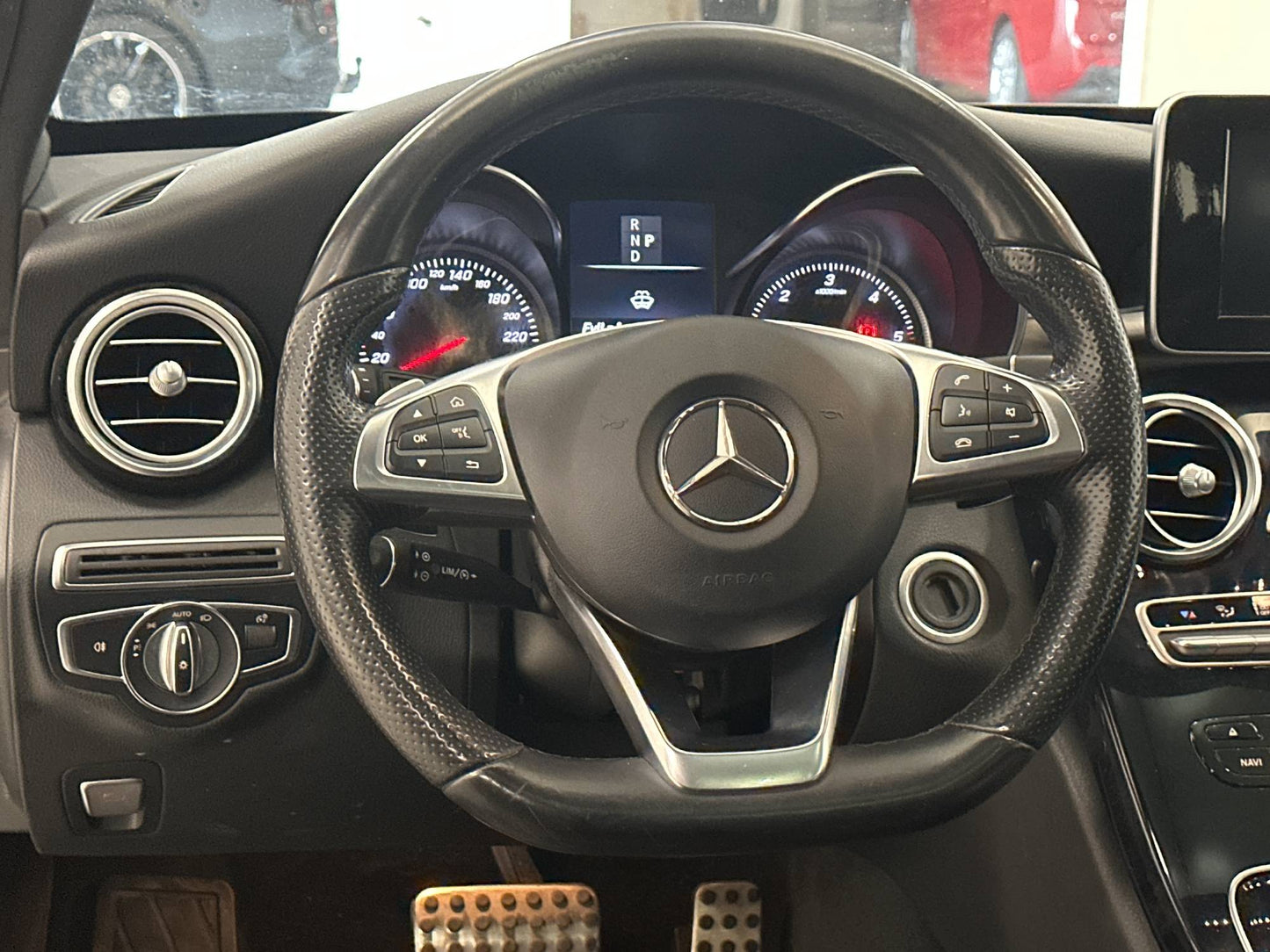 Mercedes-Benz C220 T 170hk AMG Sport Panorama D-Värm Skinn