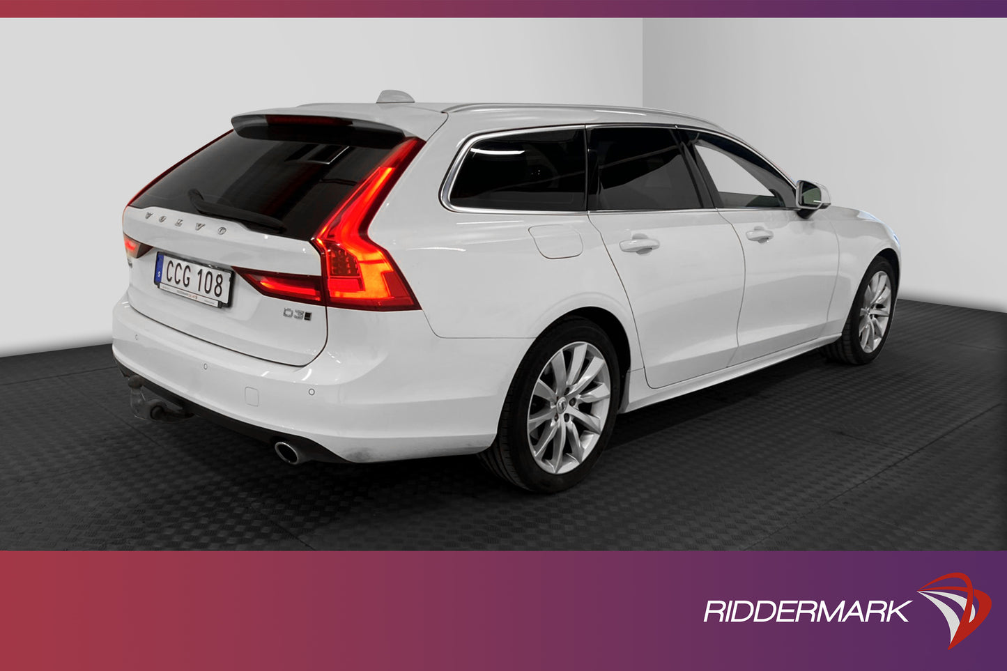 Volvo V90 D3 AWD Advc Edtn VOC D-värme Skinn Keyless Drag