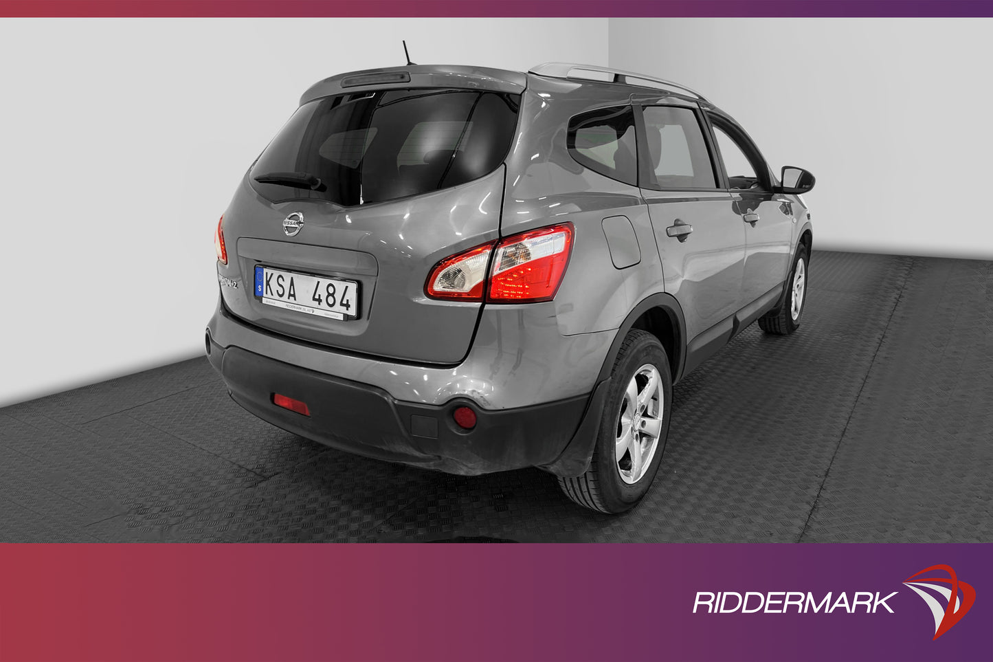 Nissan Qashqai+2 2.0 141hk Panorama Navigator B-Kamera