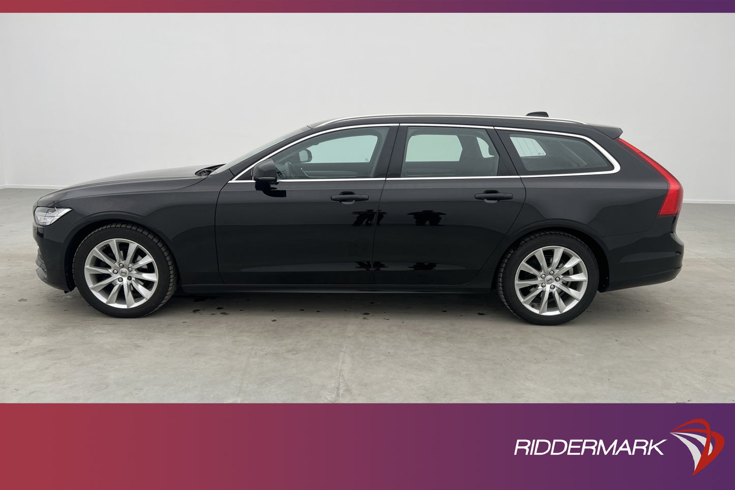 Volvo V90 D4 190hk AWD Momentum VOC D-Värmare Drag 0.54l/mil