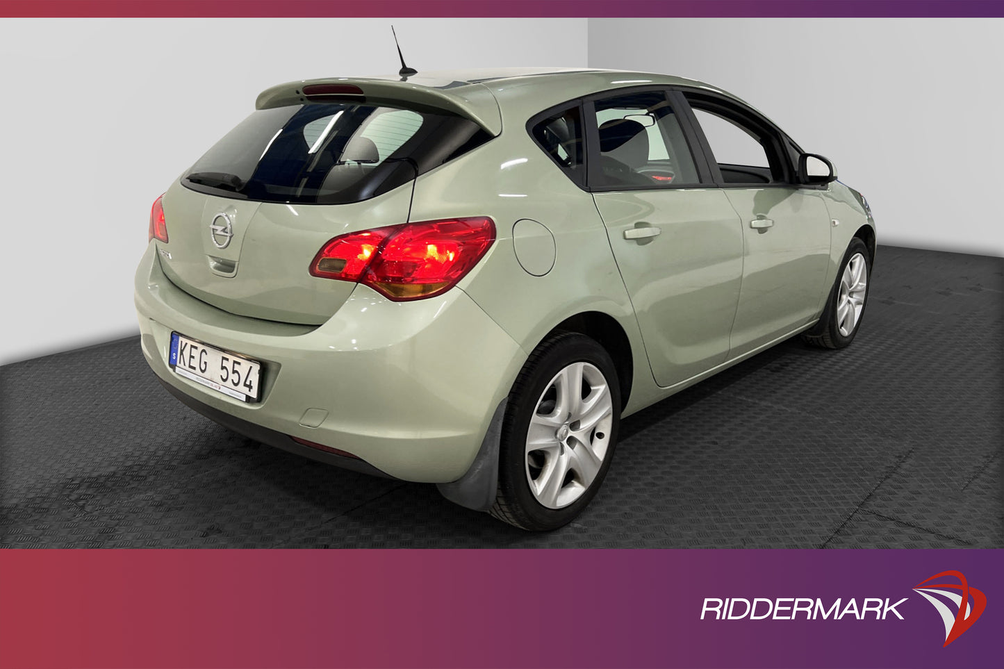 Opel Astra 1.4 ecoFLEX Motorvärmare Välservad LÅGMIL