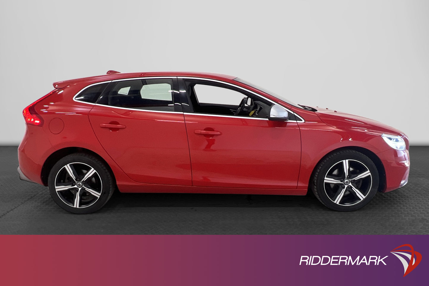 Volvo V40 T2 122hk R-Design Sensorer 0,55l/mil Välservad