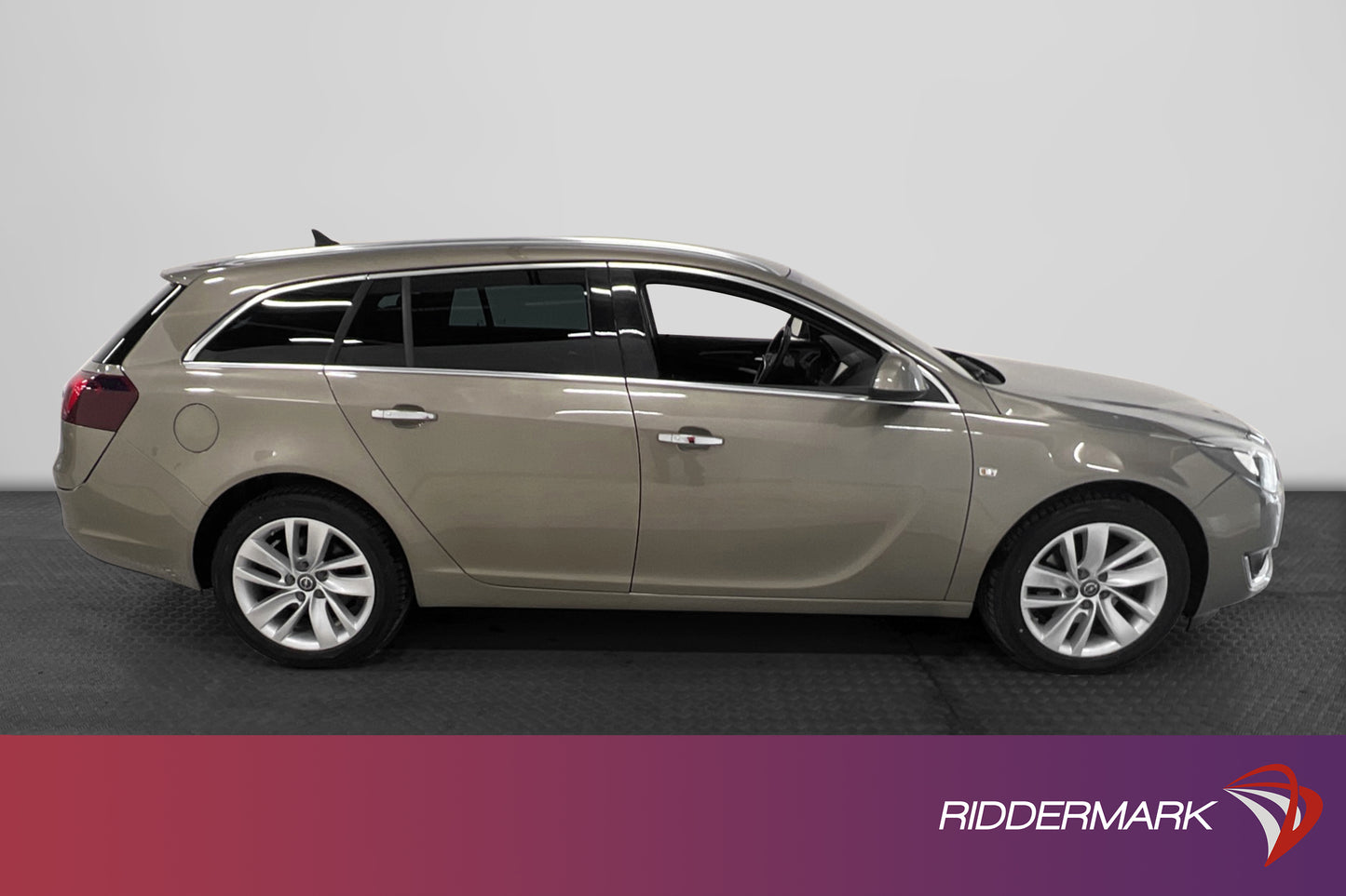 Opel Insignia 2.0 CDTI 170hk 4x4 D-Värm B-Kamera Ny Kamrem