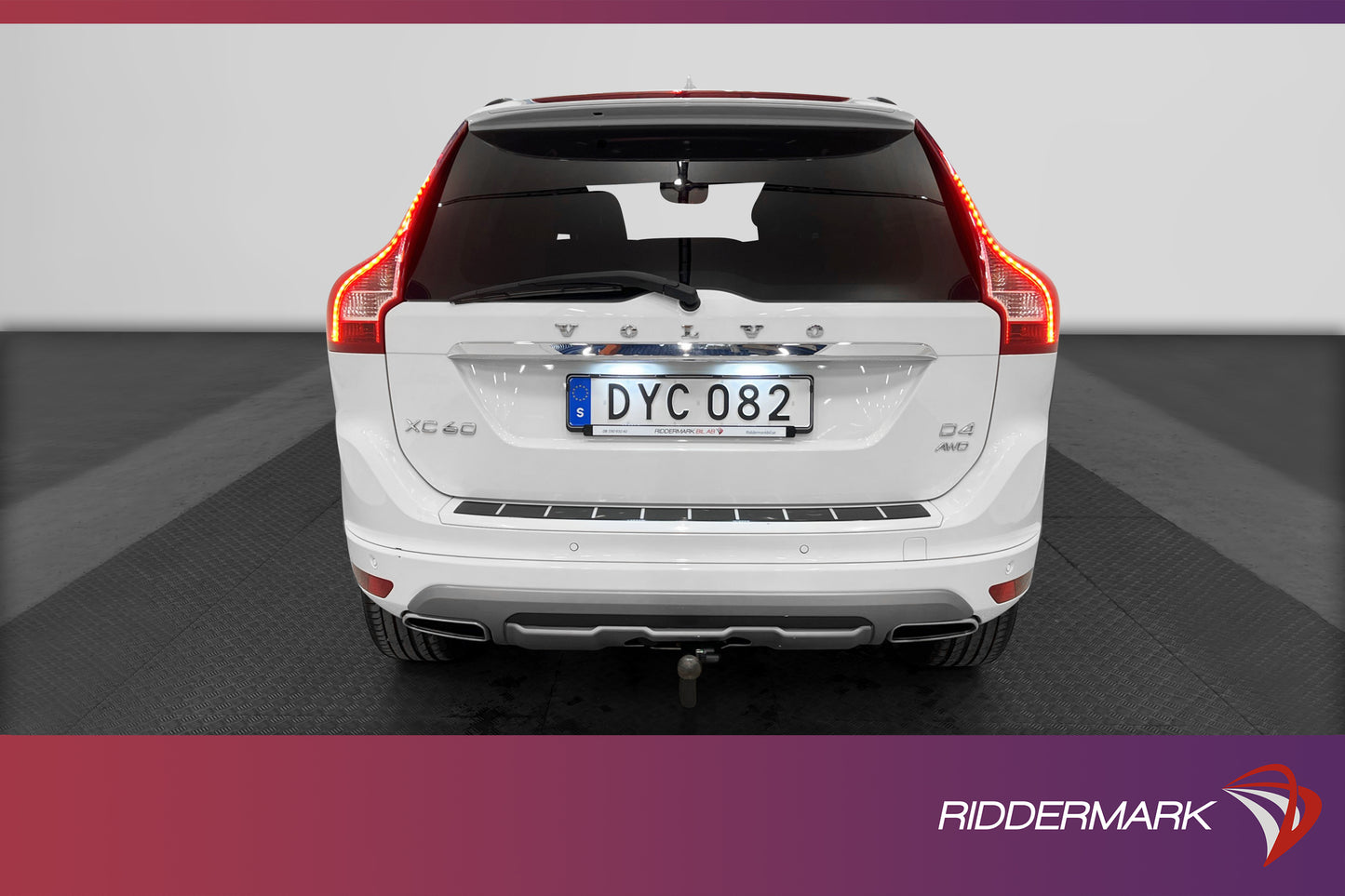 Volvo XC60 D4 AWD 190hk Summum VOC Värmare Pano Navi Drag