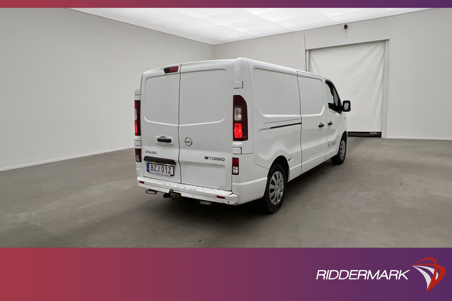 Opel Vivaro 1.6CDTI Värmare Dragkrok B-Kamera Moms 1-Ägare