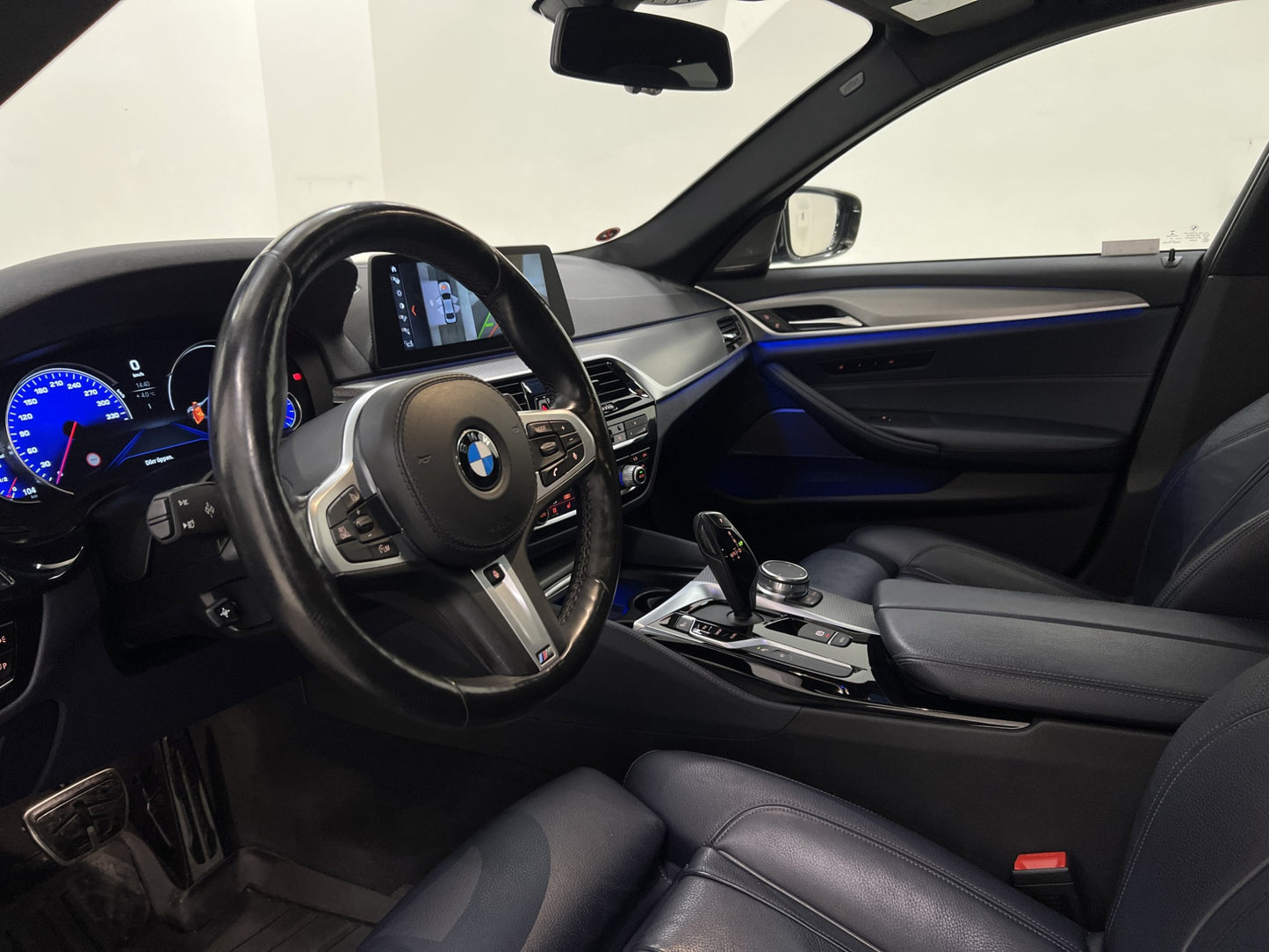 BMW 530d xDrive M Sport Innovation Pano H/K  Shadow 360° HUD