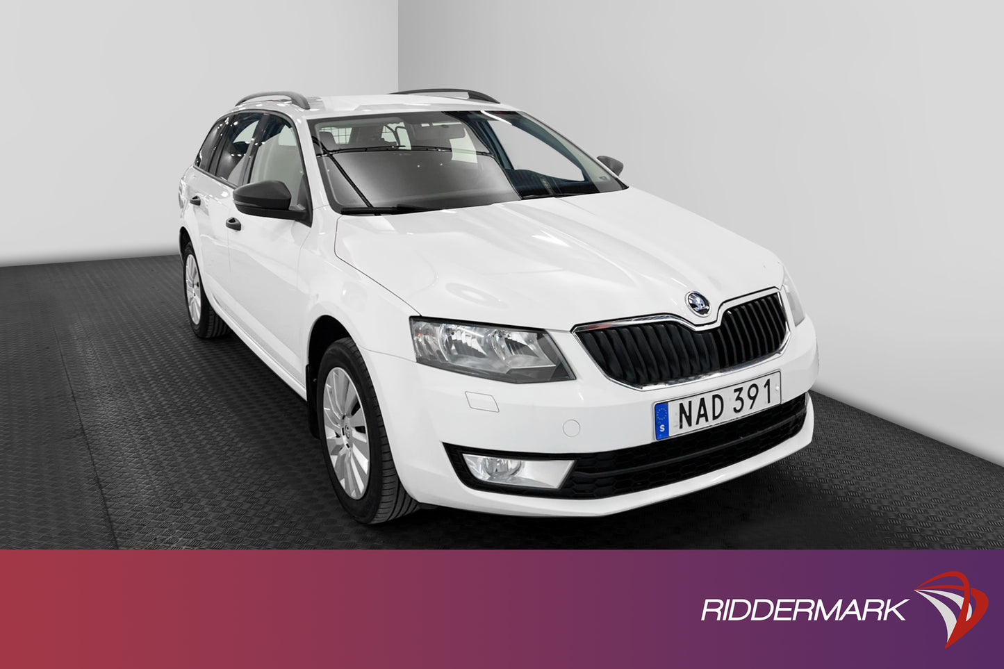 Skoda Octavia 1.6 TDI 105 hk Drag P-värmare MOMS 0,37L/mil