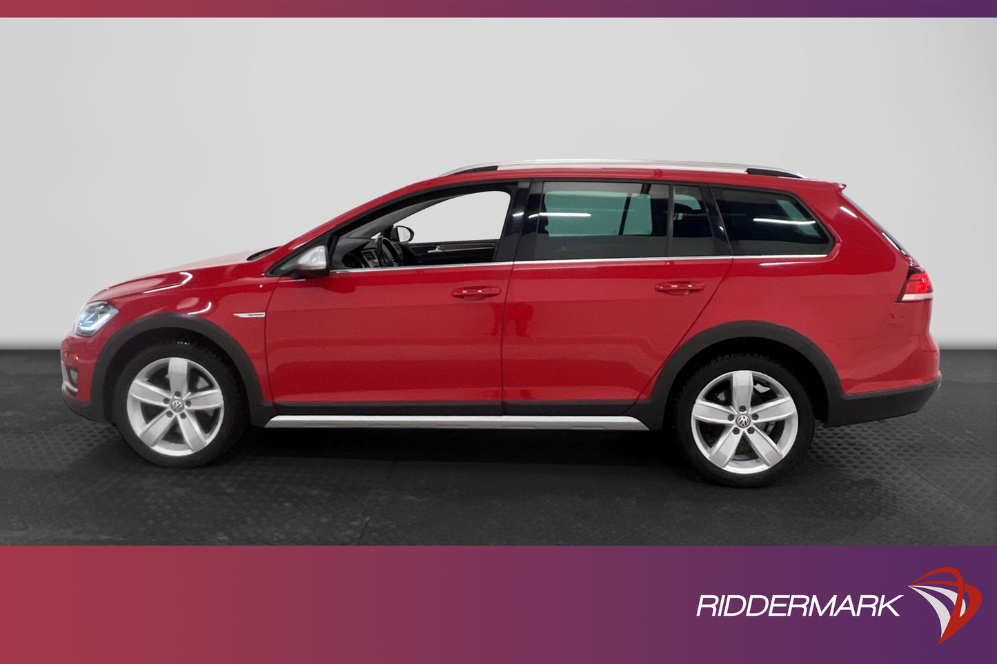 Volkswagen Golf Alltrack 4M 184hk Pluspaket Värm Drag Kamera