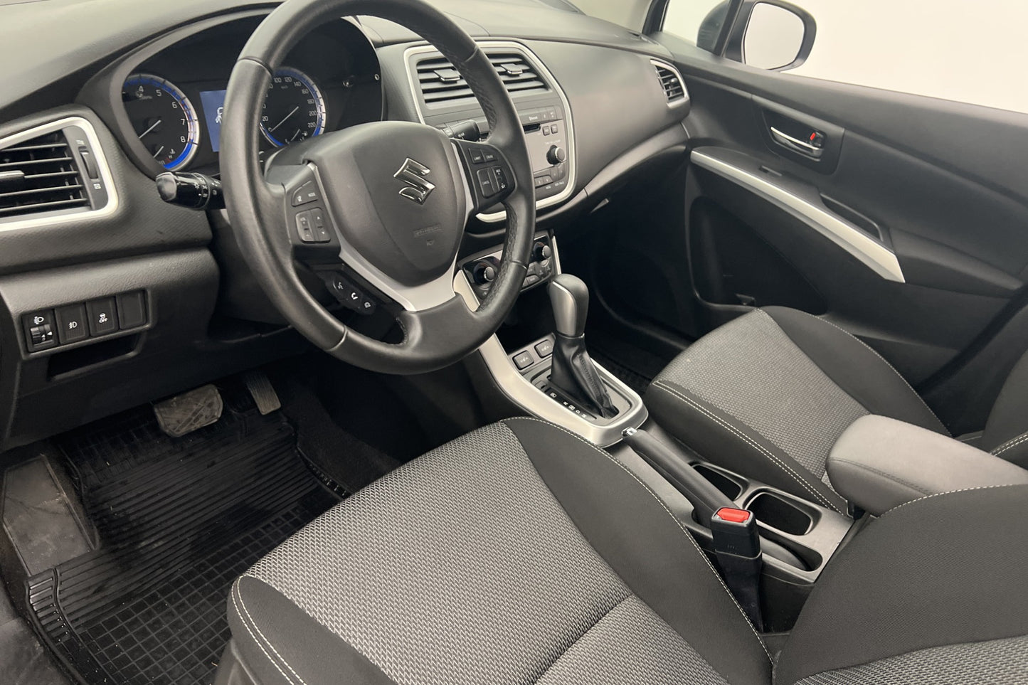 Suzuki SX4 S-Cross 1.6 120hk GL Värmare Välservad 0,47l/mil