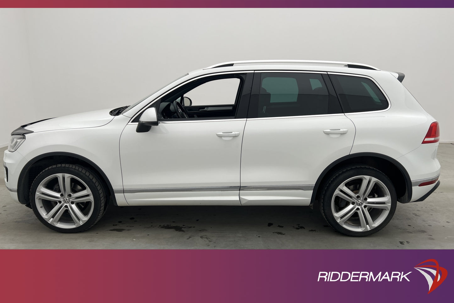 Volkswagen Touareg 3.0 V6 TDI 4M R-Line Värm Kamera Dragkrok