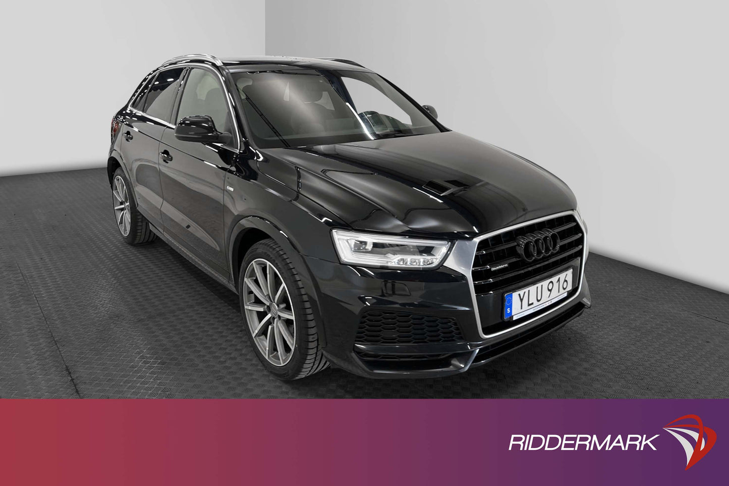 Audi Q3 2.0 TDI Quattro 184hk S Line B-Kam Bose Skinn