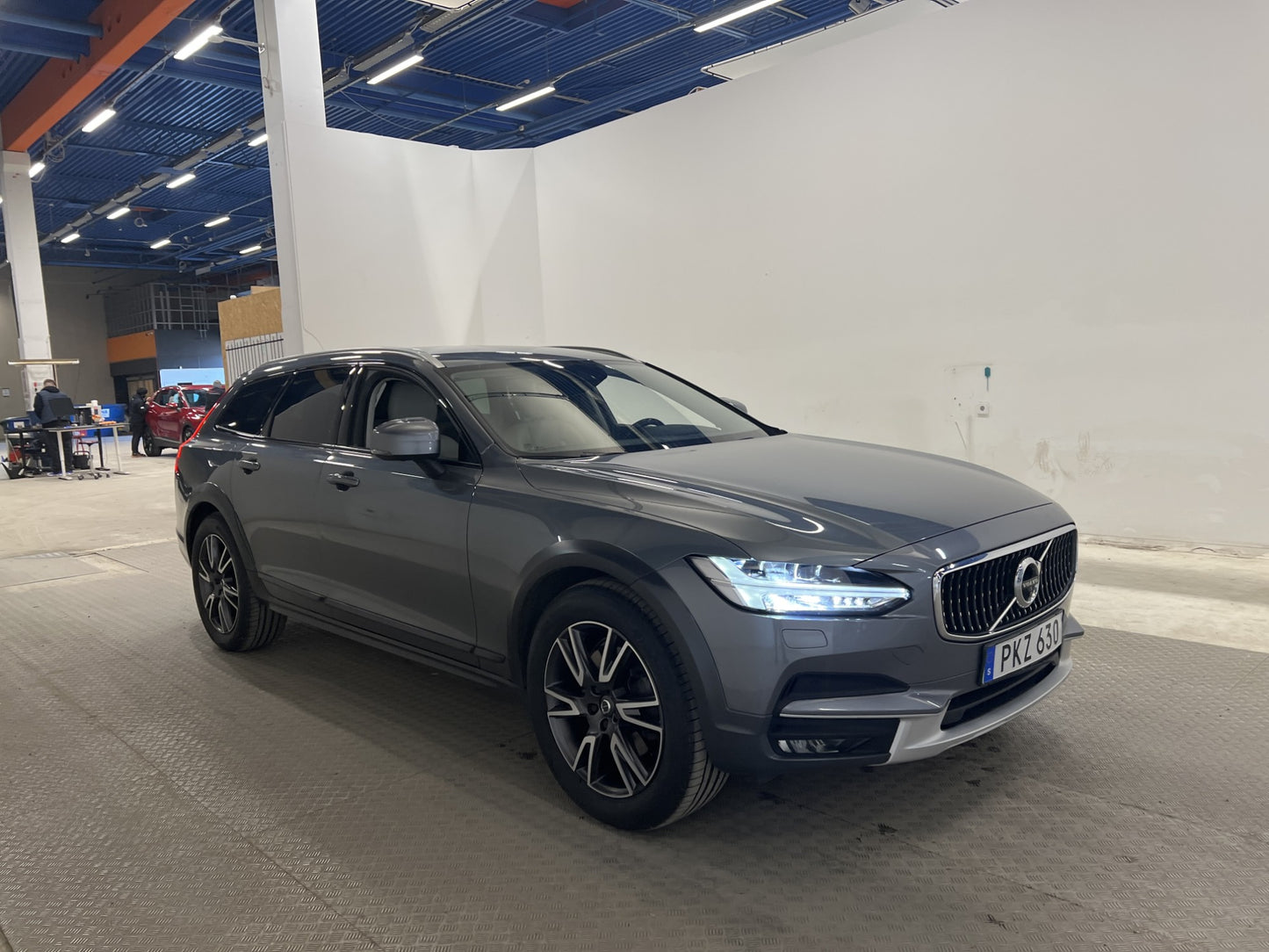 Volvo V90 Cross Country D4 AWD Inscription Pro VOC Värm 360°