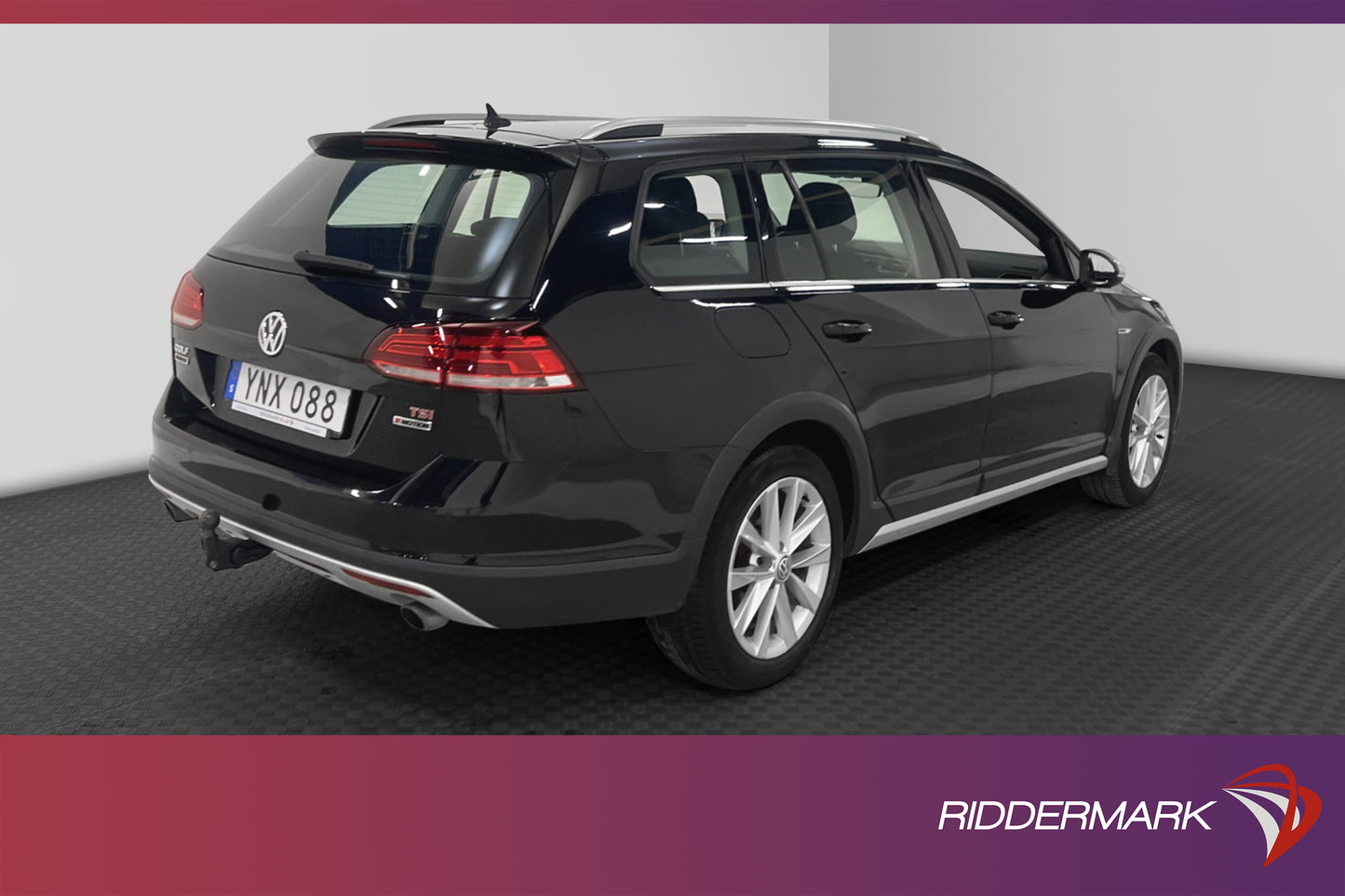 Volkswagen Golf Alltrack 1.8 TSI 4M Premium B-värm B-kamera