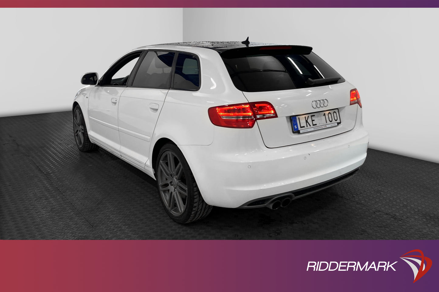 Audi A3 Sportback 2.0 TFSI Q 200hk  S-Line Pano BOSE Värmare