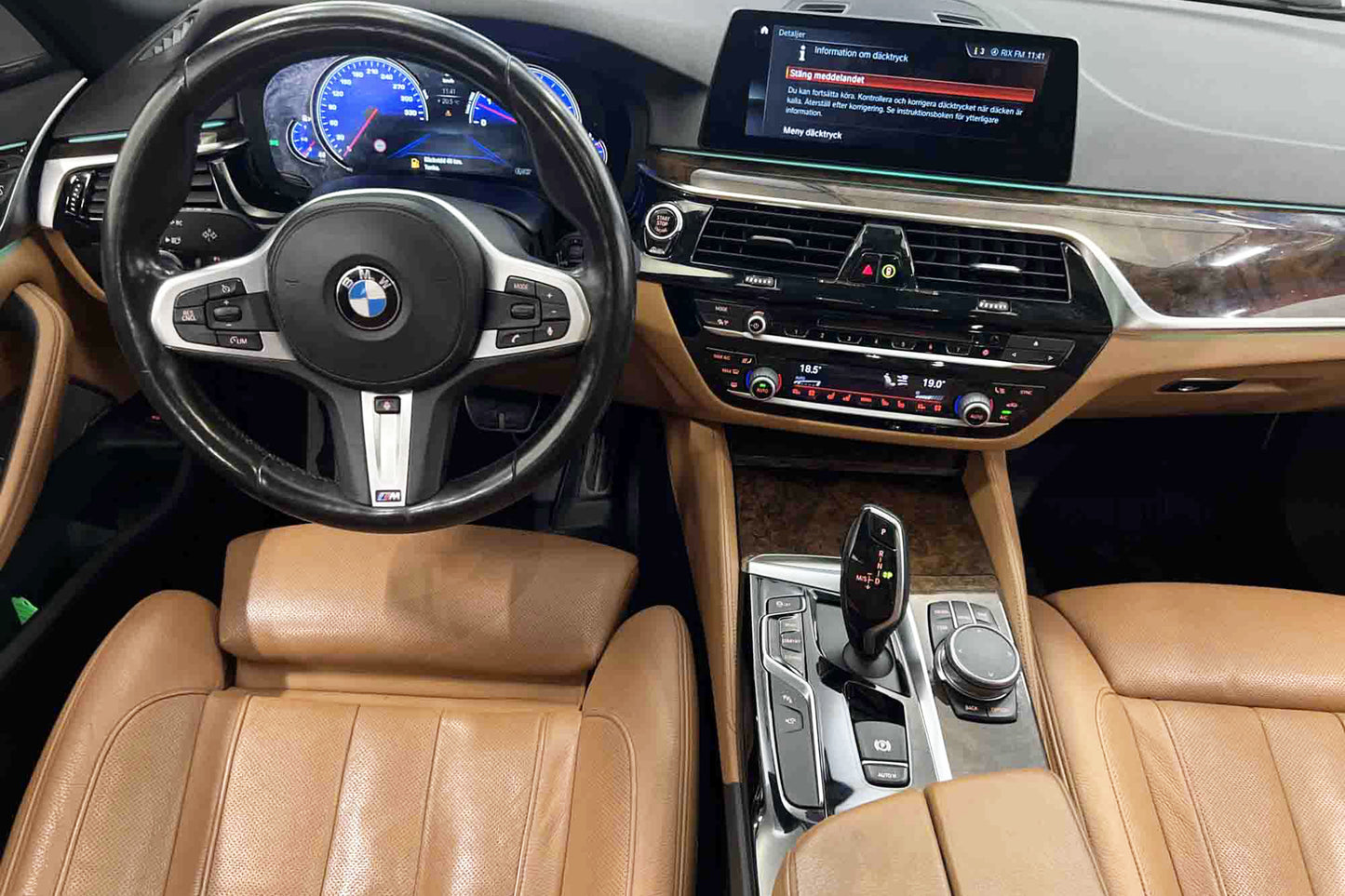 BMW 540 i xDrive Touring M Sport Pano H/K 360° HUD Navi Drag