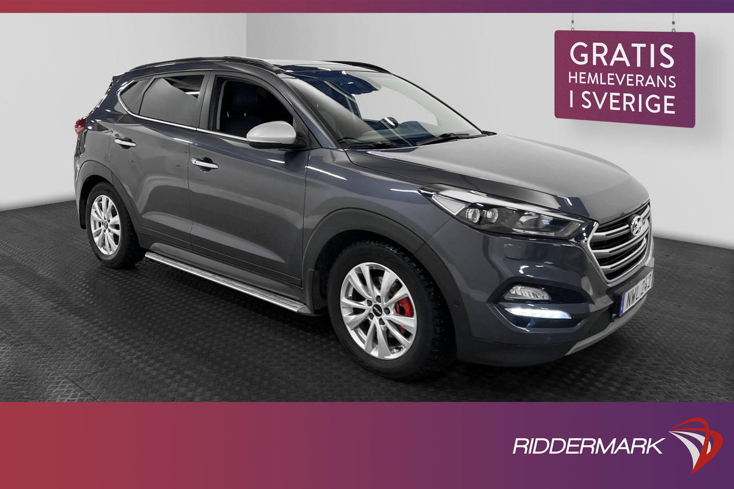 Hyundai Tucson 1.6 T-GDI 4WD Premium Navi Pano B6-kam 177hk