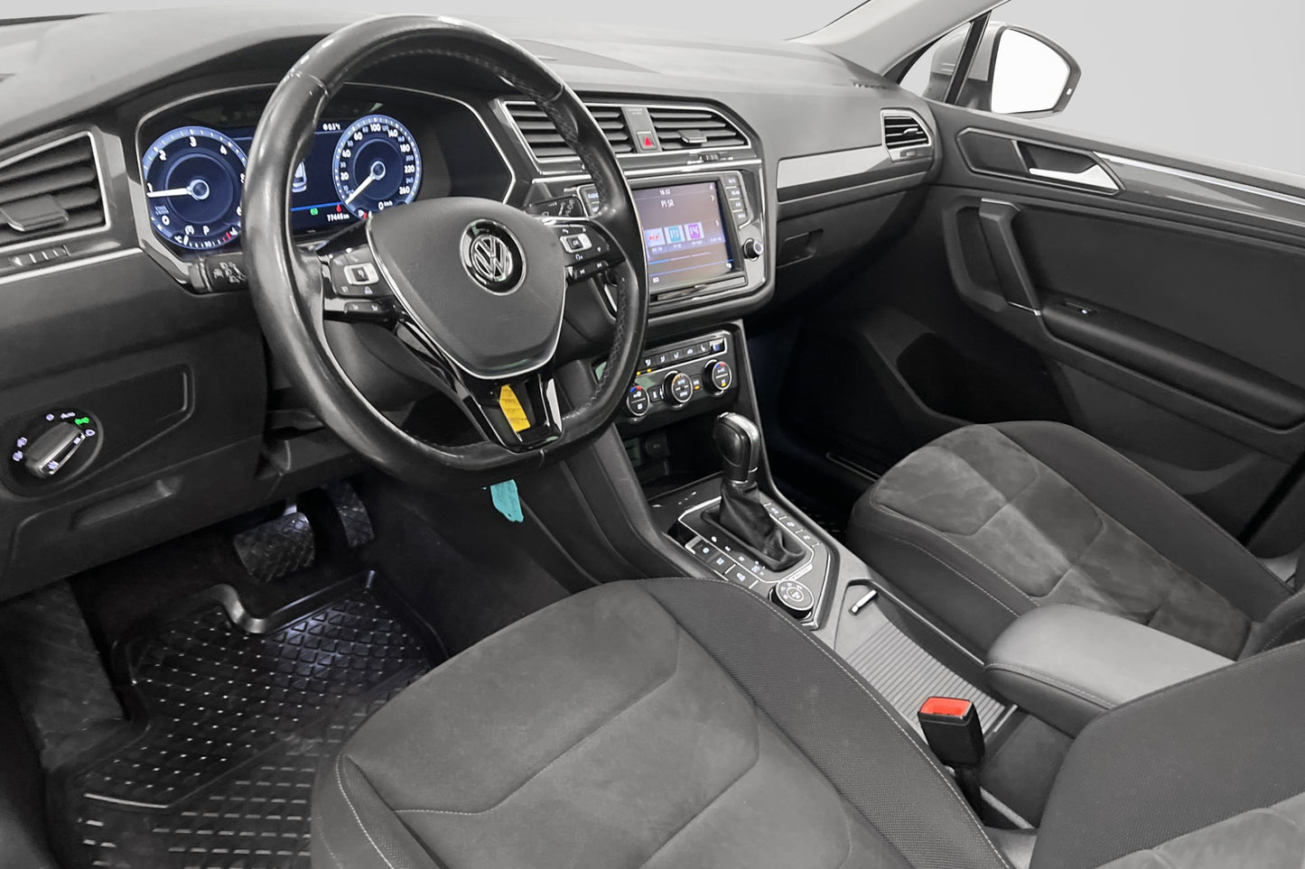 Volkswagen Tiguan 2.0 TDI 4M Cockpit D-Värm Pano B-Kamera