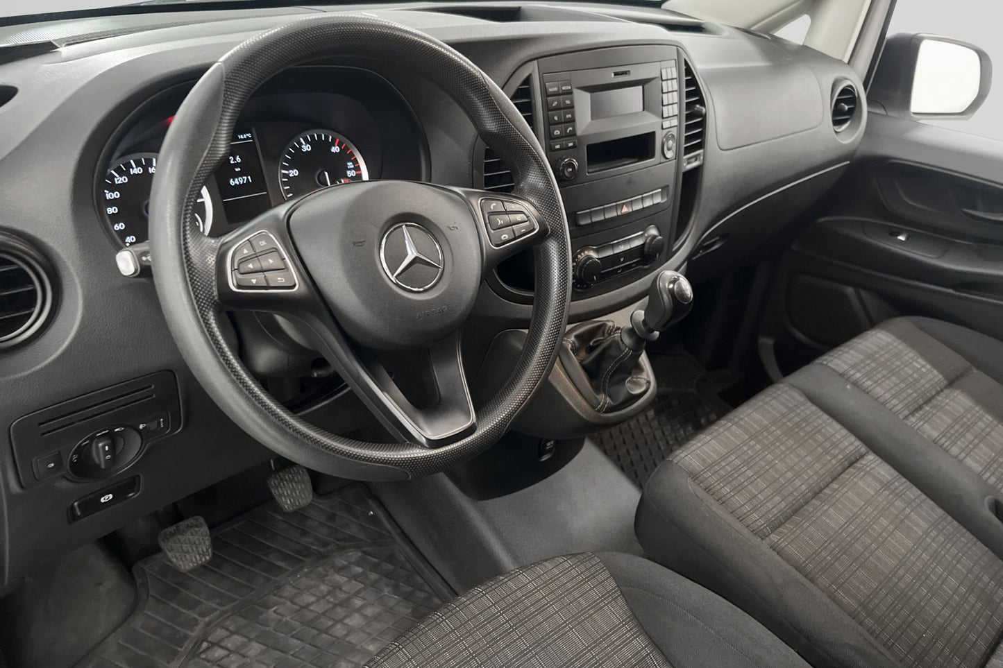 Mercedes-Benz Vito L2 111CDI Värmare Dragkrok 3-Sits PDC