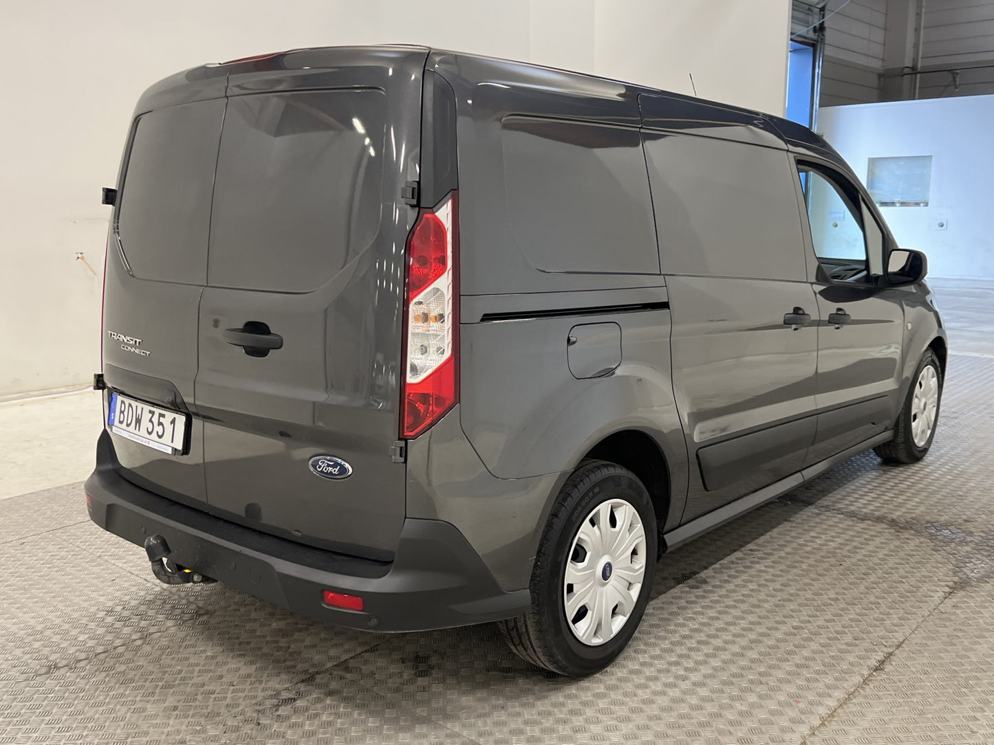 Ford Transit Connect LWB 100hk Värmare Drag B-Kamera Moms