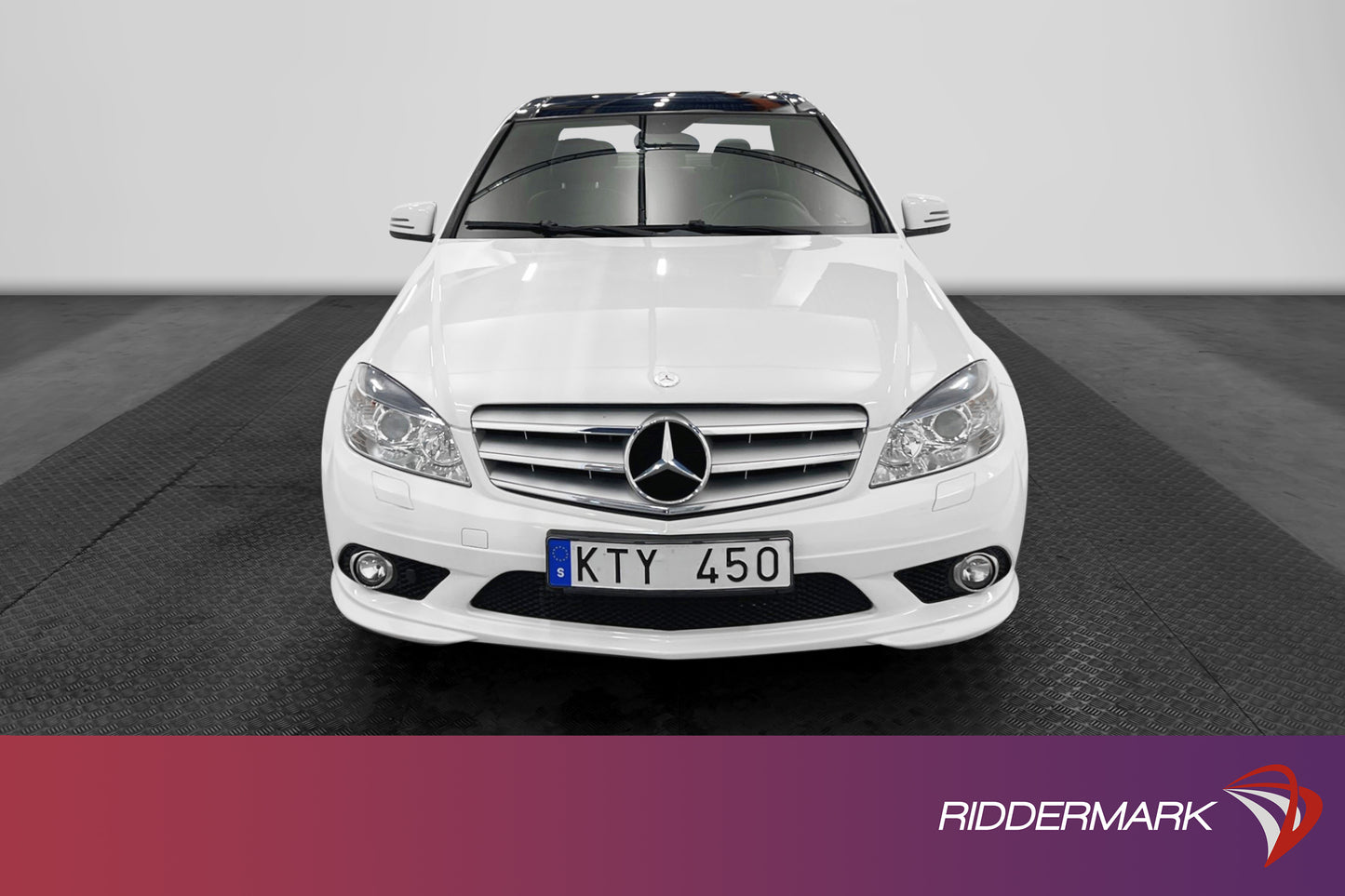 Mercedes-Benz C 180 CGI AMG 156 hk M-värme Pano Nyservad