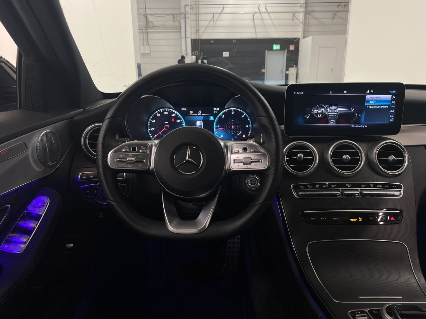 Mercedes-Benz C 220 T d 4M AMG Cockpit Pano Burmester D-värm