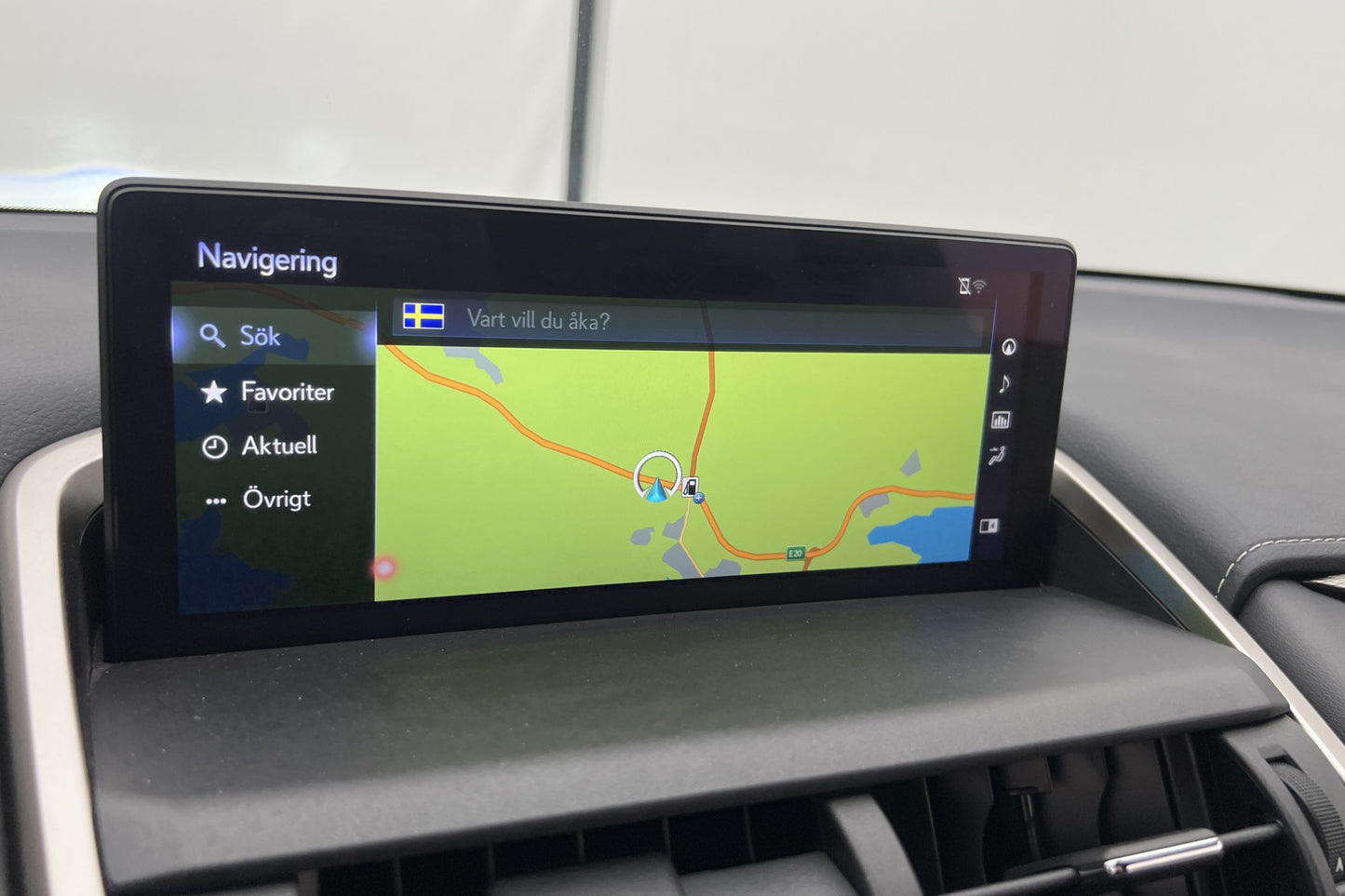 Lexus NX 300h AWD 197hk F Sport Navi Kamera Drag Välservad