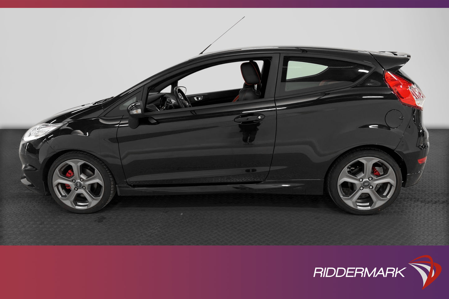 Ford Fiesta ST-2 182hk Recaro Sportvinge Välservad 0,59l/mil