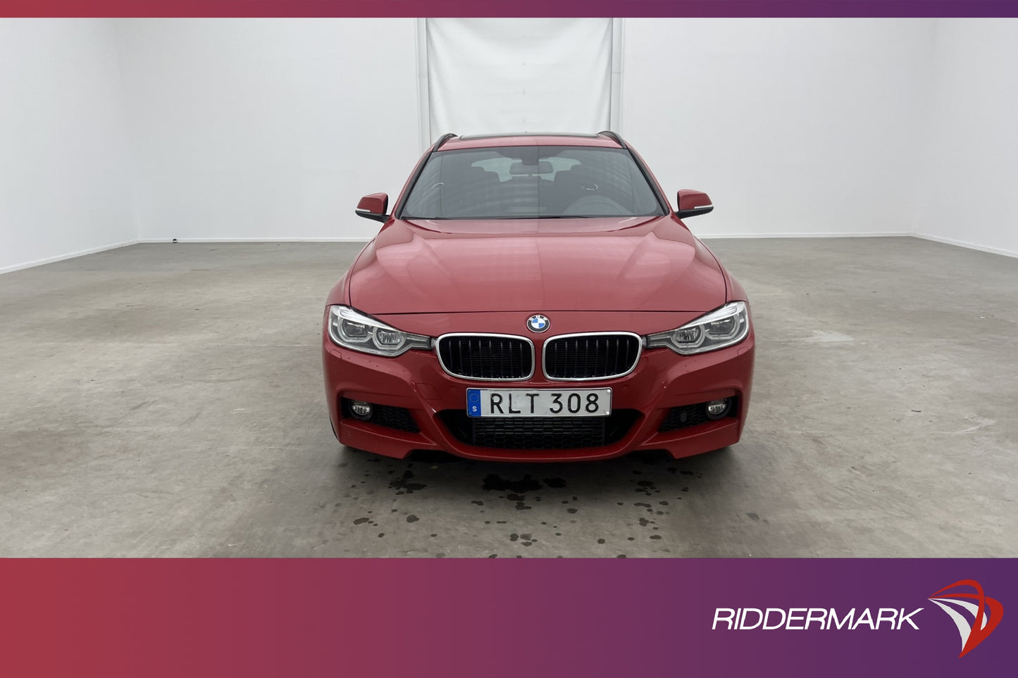 BMW 320 d xDrive Touring M Sport Pano HiFi Sensorer Drag