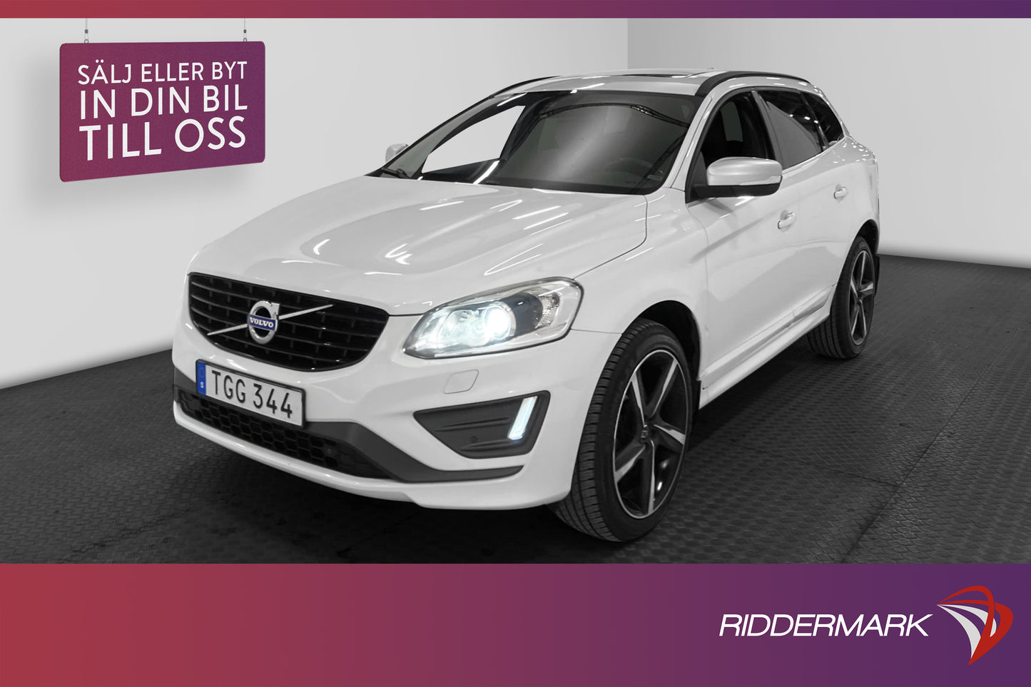 Volvo XC60 D4 AWD 190hk R-Design D-Värm Pano VOC Navi Drag