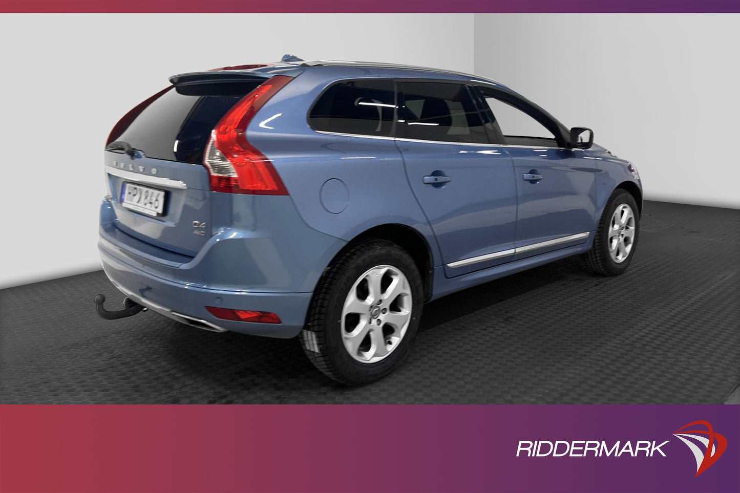 Volvo XC60 D4 AWD 190hk Summum VOC Pano Navi BLIS Drag