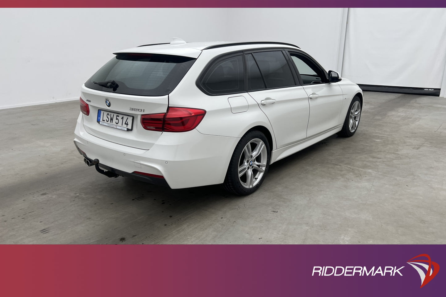 BMW 320 i xDrive Touring M Sport Cockpit Navi Skinn Drag