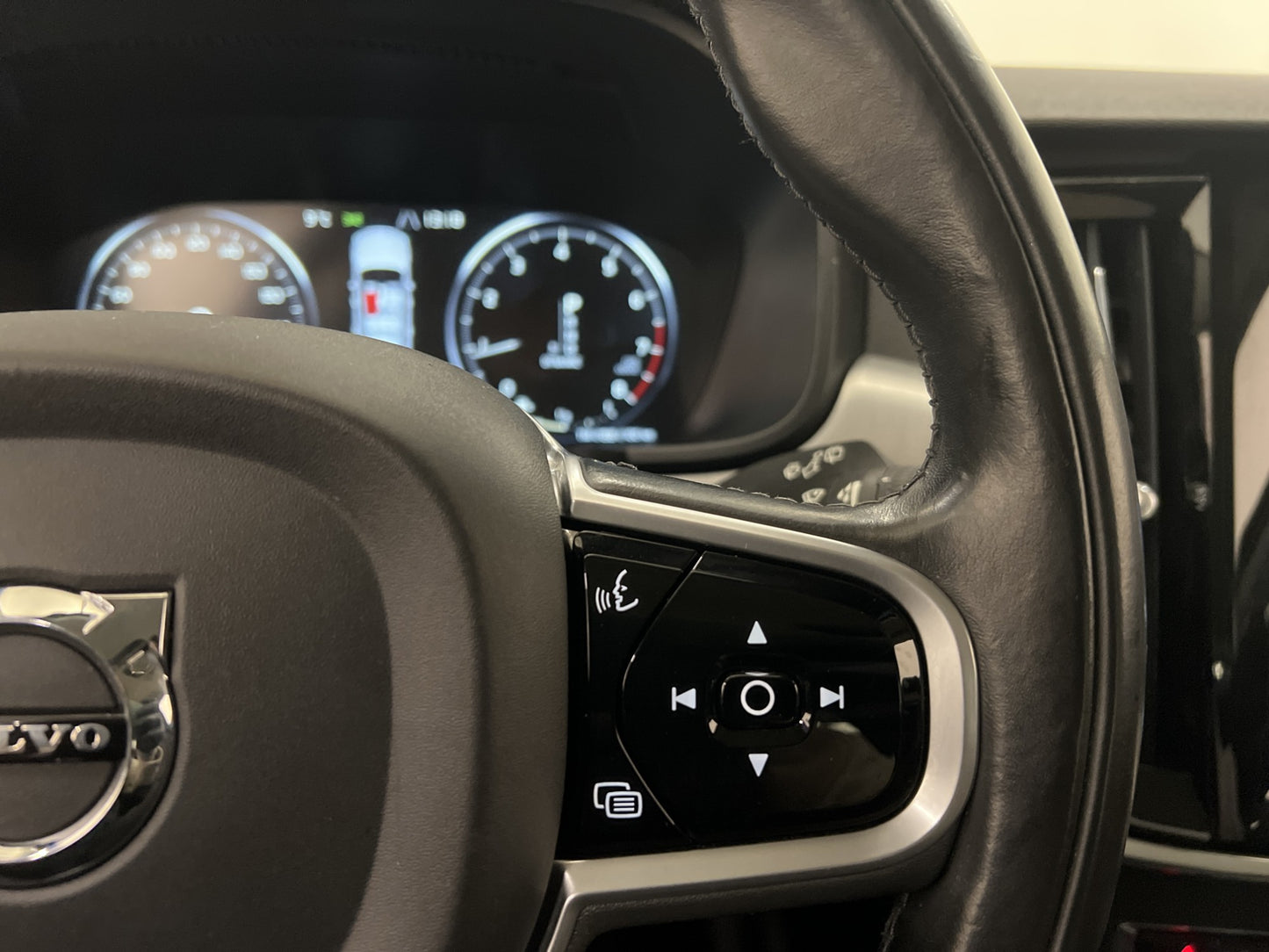 Volvo V90 T4 Advanced Navi Rattvärme Keyless Drag Välservad