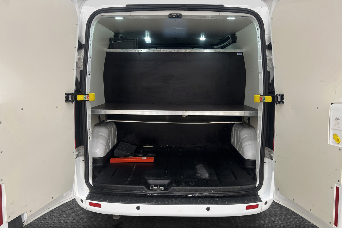 Ford Transit Custom 2.2TDCi 155hk Värmare PDC V-inredd