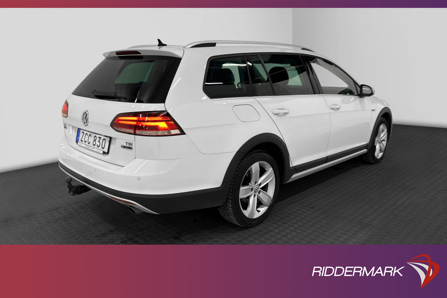 Volkswagen Golf Alltrack 1.8 TSI 180hk 4M Cockpit D-Värmare