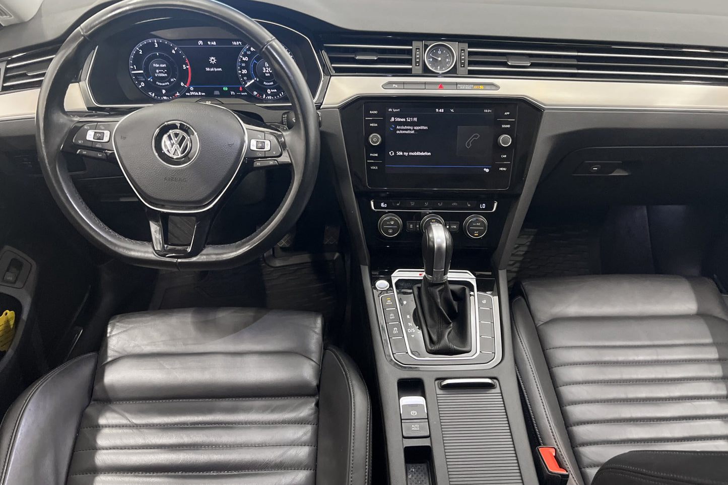 Volkswagen Passat 2.0 TDI 4M 190hk R-line Cockpit D-Värm