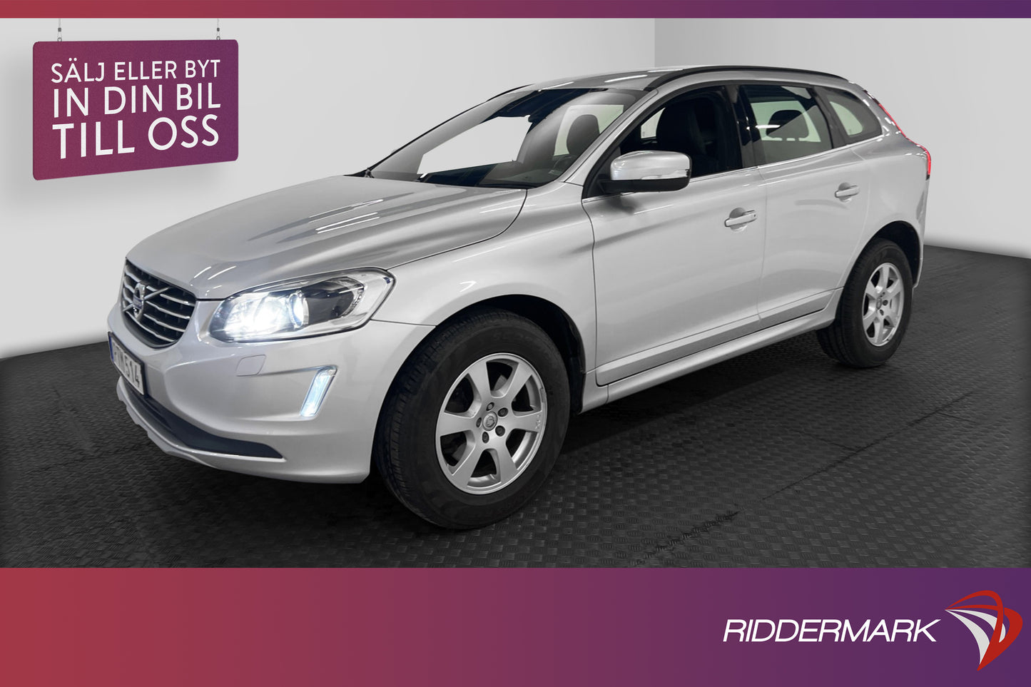 Volvo XC60 D4 190hk AWD Momentum D-Värmare VOC Halvskinn