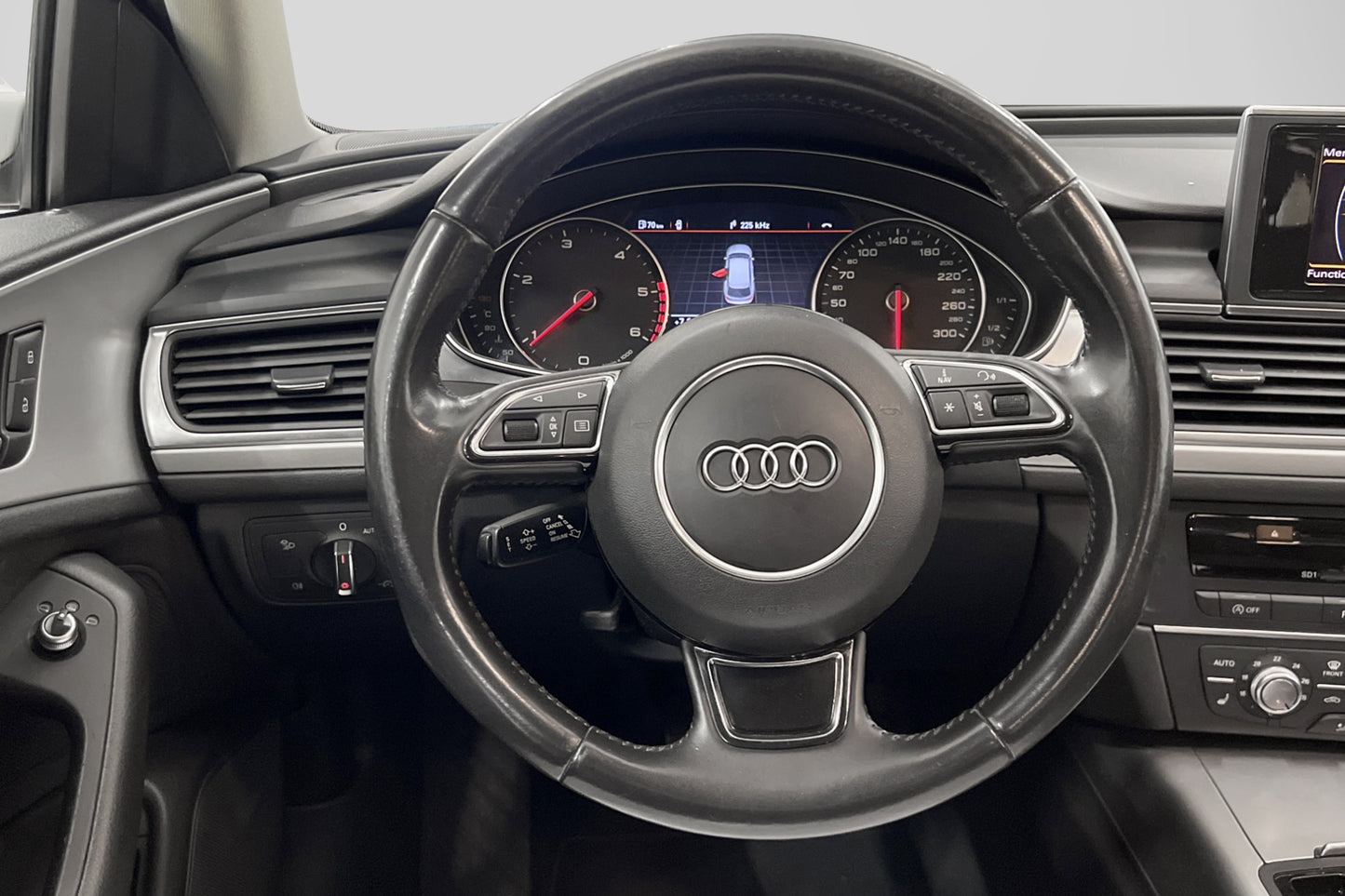 Audi A6 Avant 2.0 TDI 177hk Proline Sensorer Dragkrok