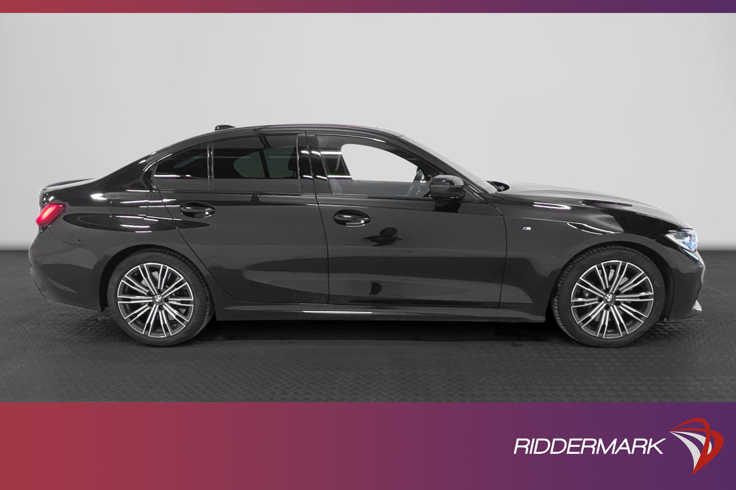 BMW 330i xDrive M-Sport H/K Disp.Key T-lucka Skinn Drag