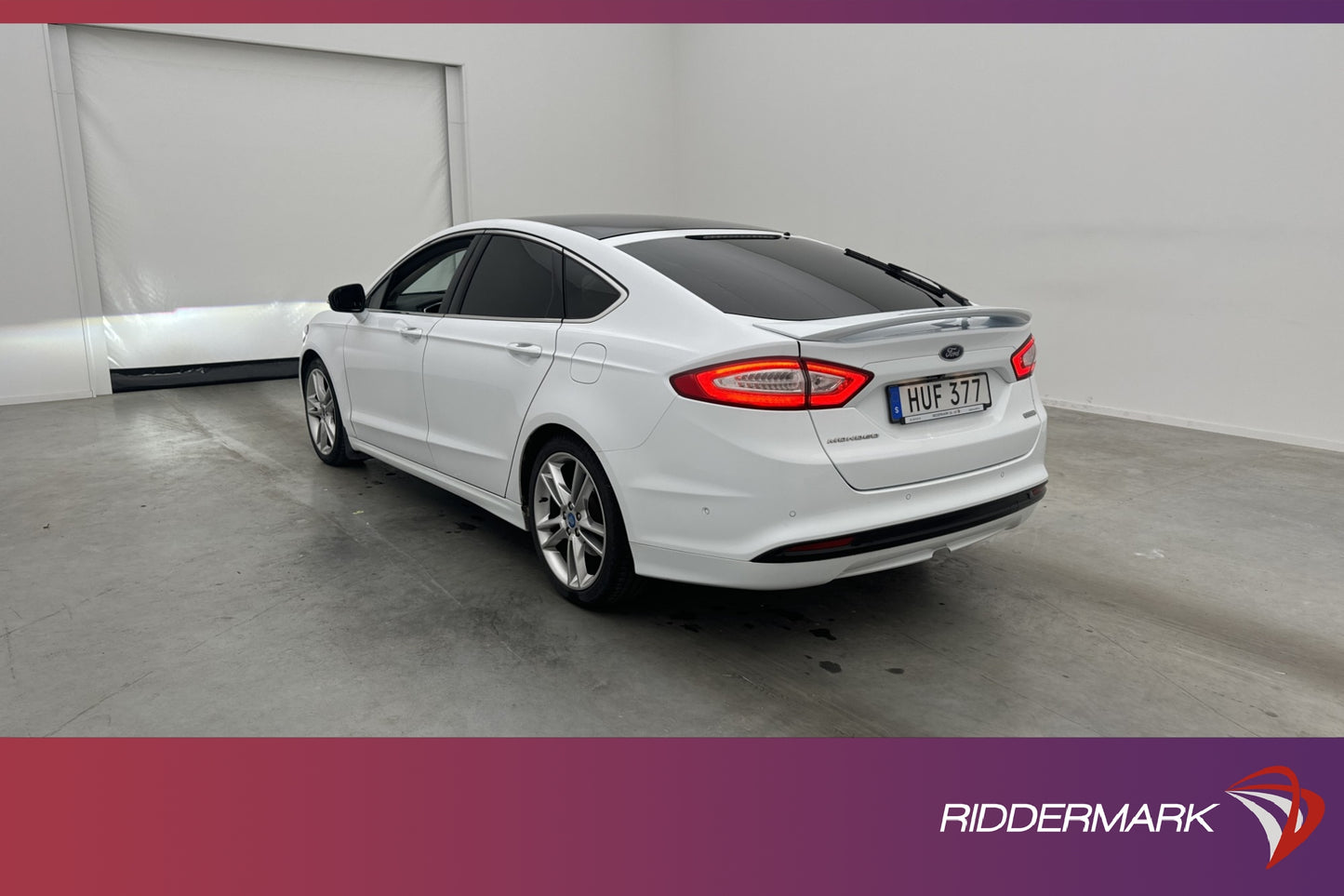 Ford Mondeo 1.5 EcoBoost 160hk Titanium Pano Värmare Kamera