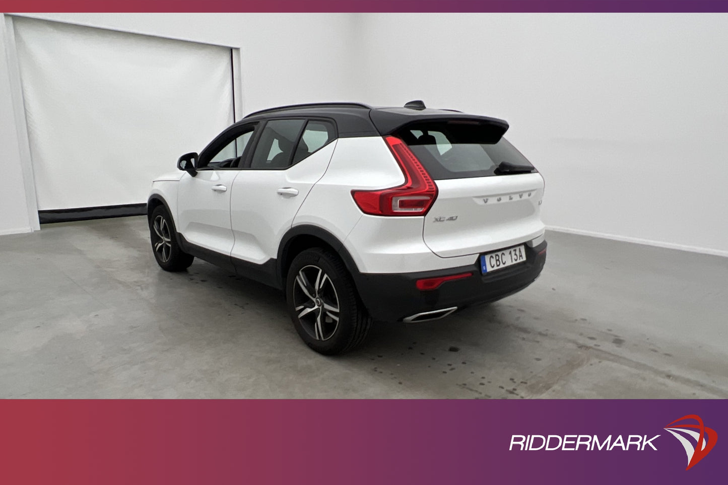 Volvo XC40 T4 AWD 190hk R-Design VOC Värm Rattvärme Drag